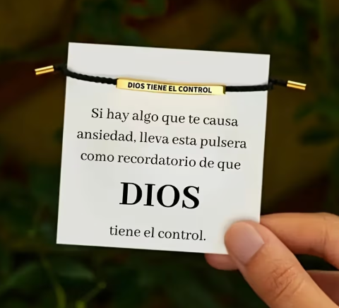 FaithControl® – Pulsera “Dios Tiene El Control” | Un recordatorio diario de fe, calma y fortaleza interior